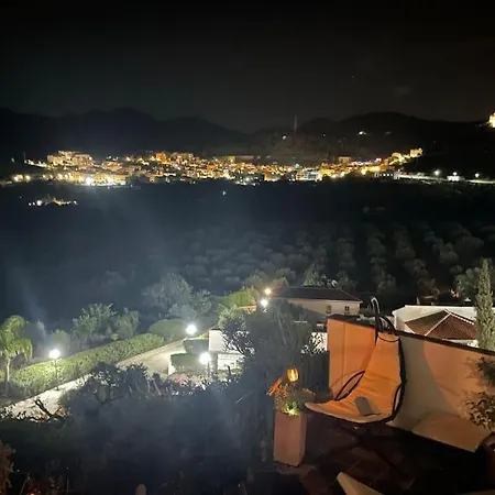 Heights Close To Marbella Апартаменты *